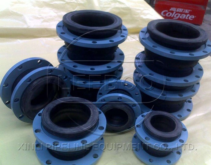 天津市国标橡胶接头发货图