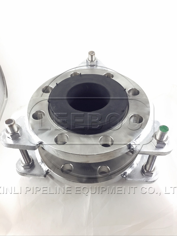 不锈钢<a href=http://m.viagrawrp.com target=_blank class=infotextkey>橡胶软接头</a>端面